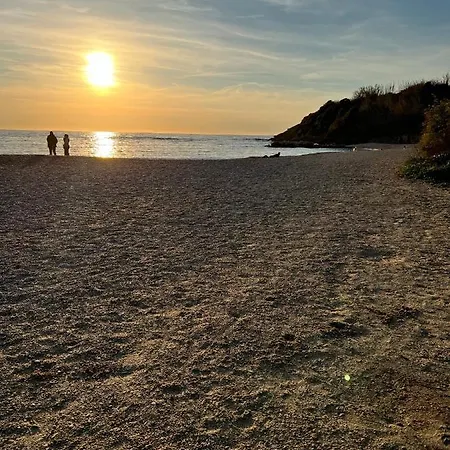 Le Rayon アパート シス・フール・レ・プラージュ